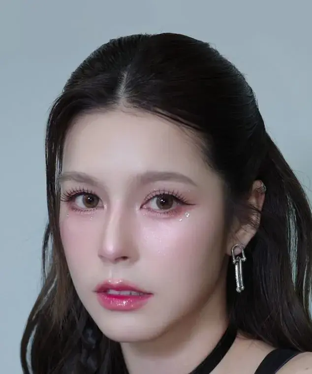 بیوگرافی Jaikanta Preeyakarn