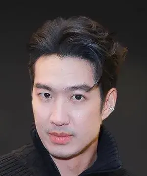 بیوگرافی Arunwattanakul Suriyont