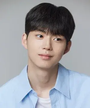 بیوگرافی Choi Geon