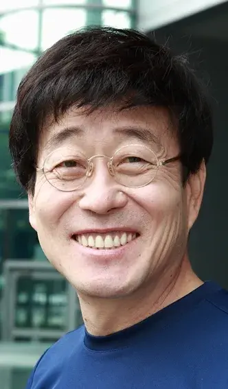 بیوگرافی Kim Chang Wan