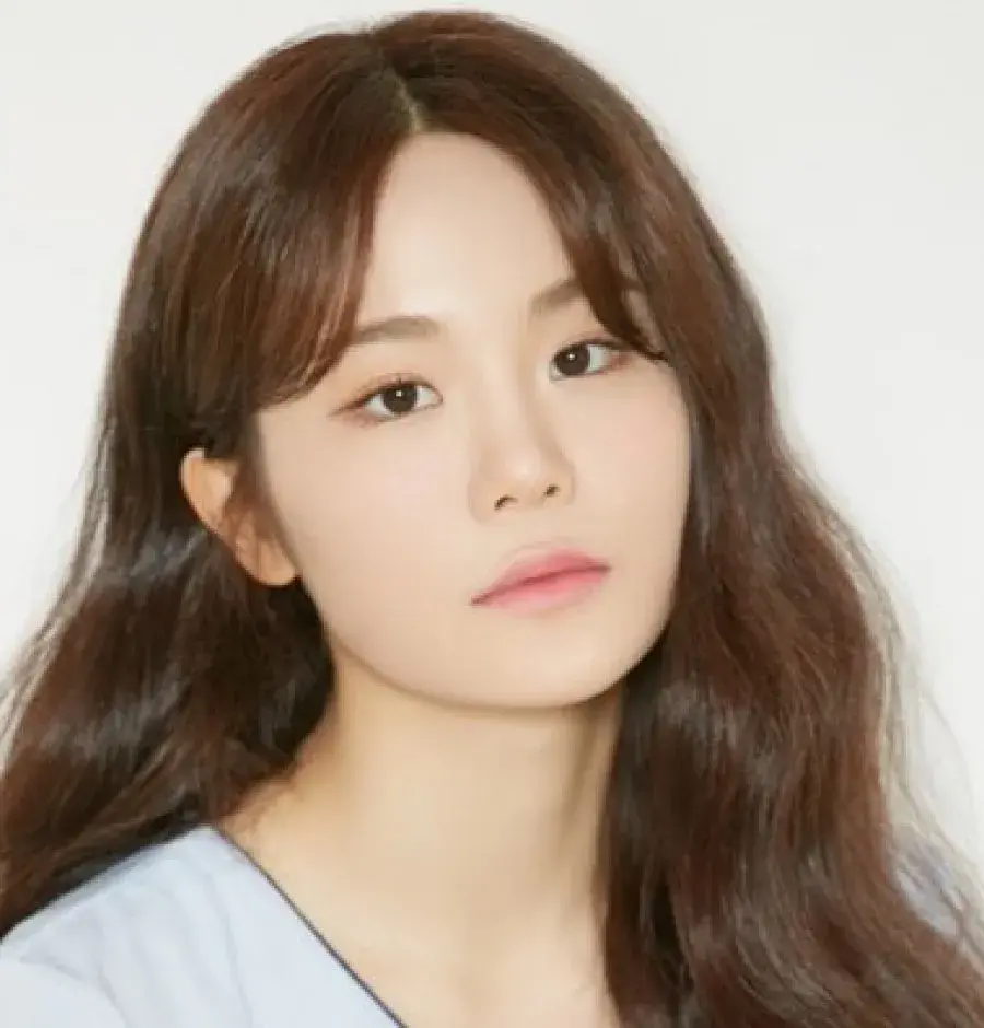 بیوگرافی Lee Ju A