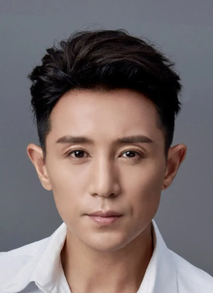 بیوگرافی Zheng Xiao Dong