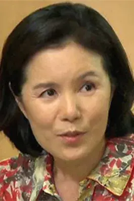 بیوگرافی Kim Dong Joo