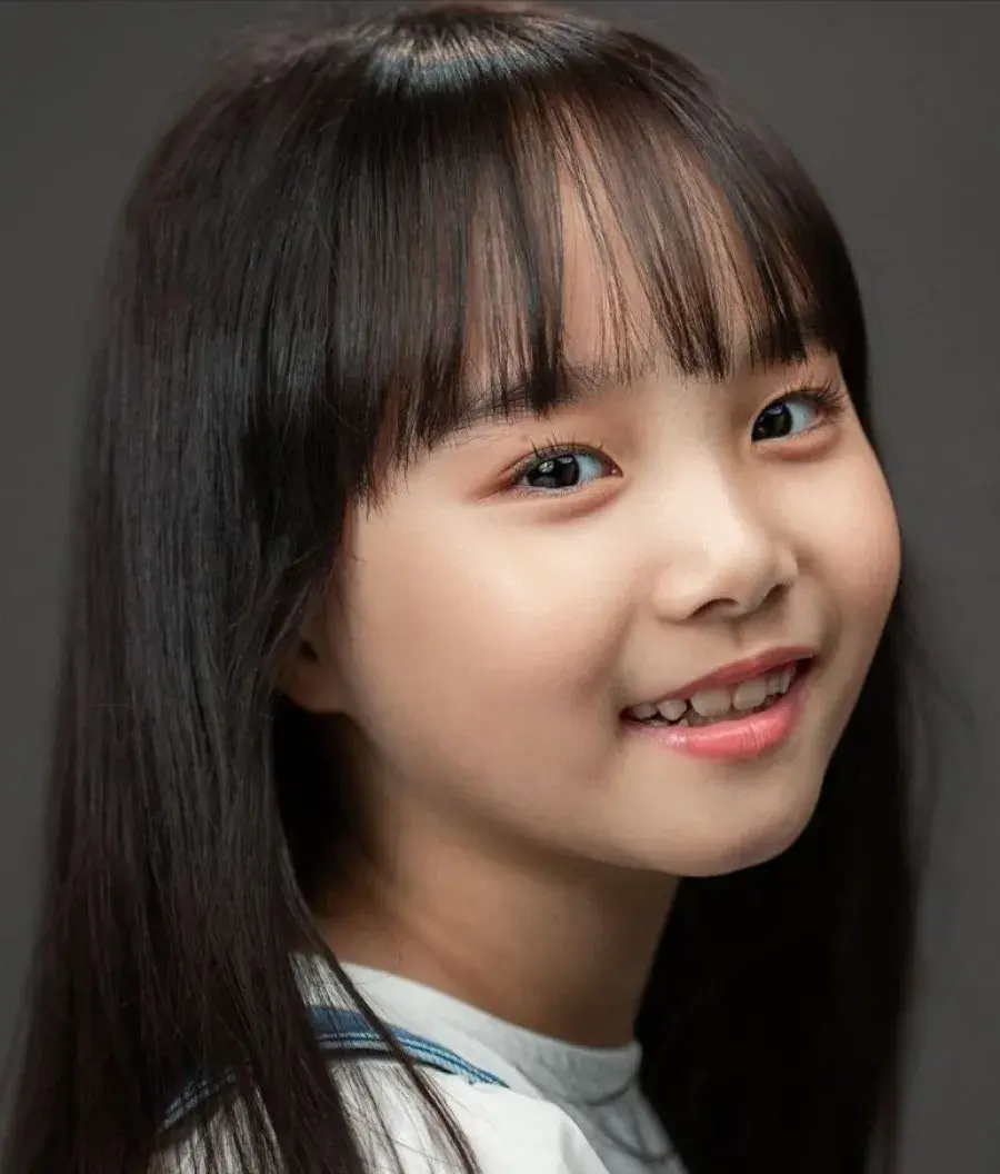 بیوگرافی Kim Ji Yoo