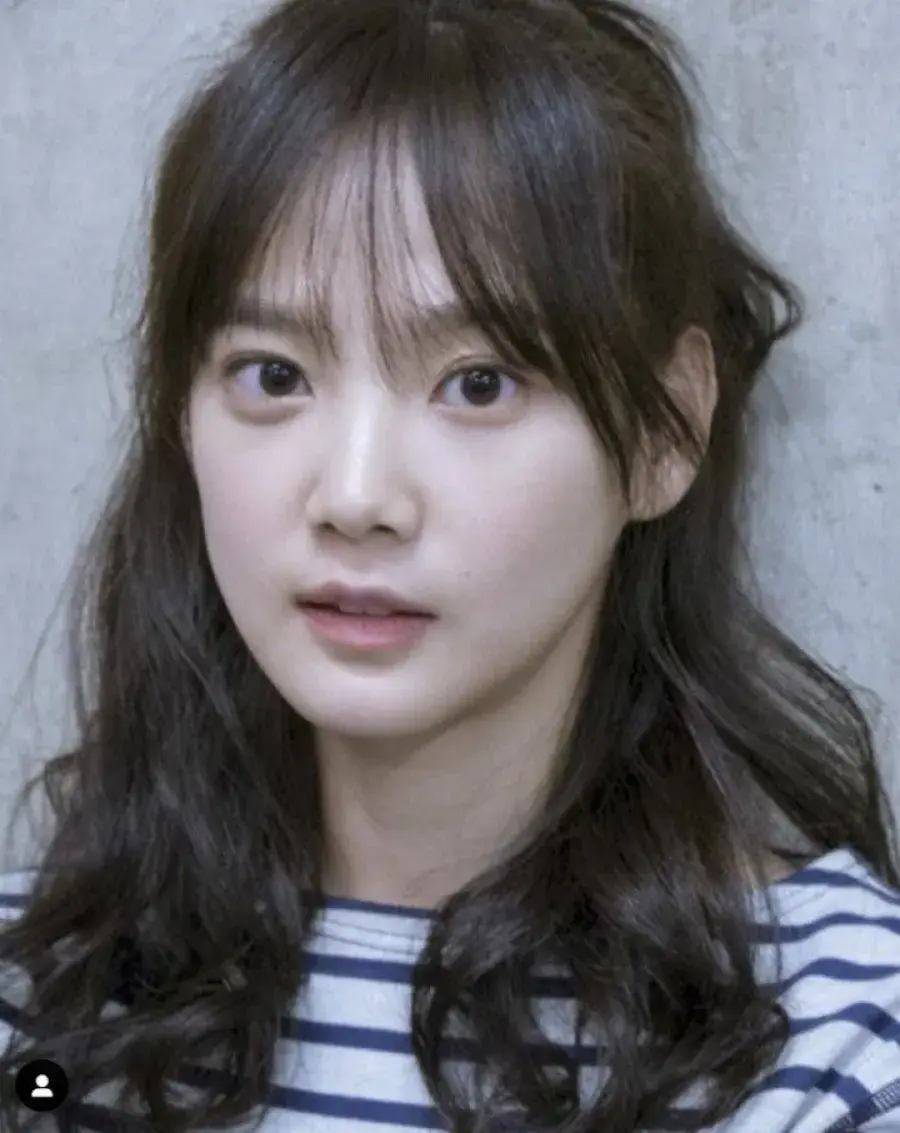 بیوگرافی Yoon Seung Ah