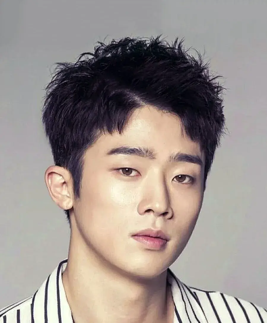 بیوگرافی Jang Eui Soo