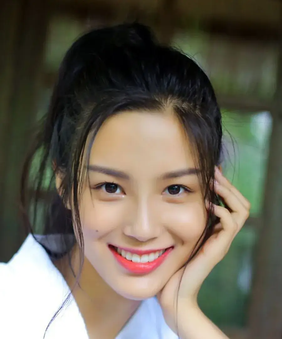 بیوگرافی Zhang Hao Yue