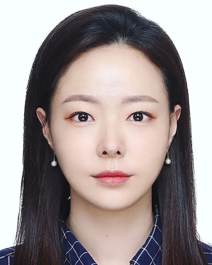 بیوگرافی Park Na Eun