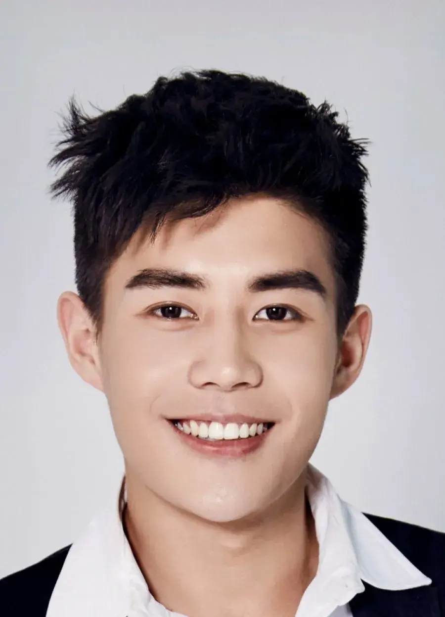 بیوگرافی Yu Ji Wei