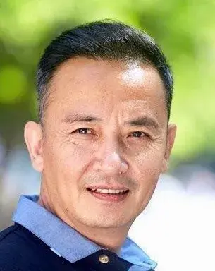 بیوگرافی Hou Chang Rong