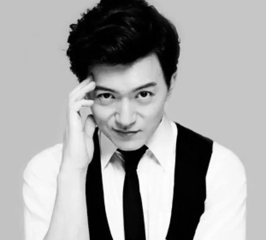 بیوگرافی Ahn Joon Woo