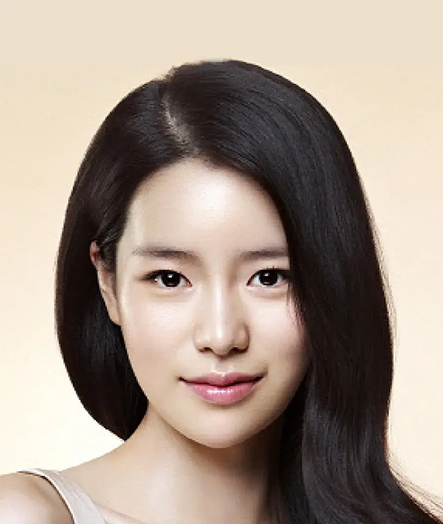 بیوگرافی Im Ji Yeon