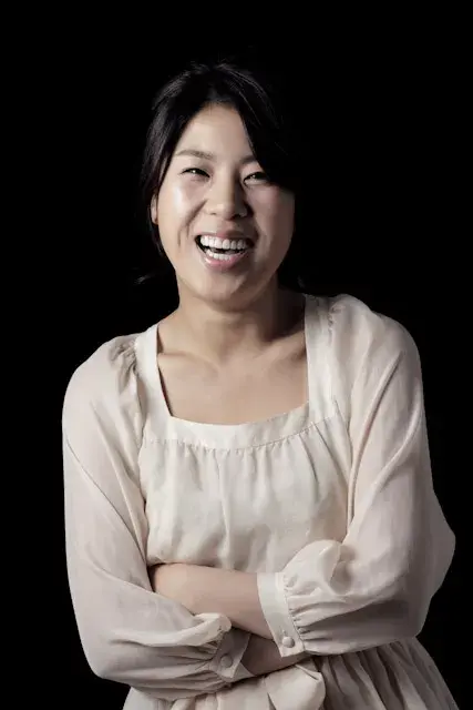 بیوگرافی Kang Yoo Mi