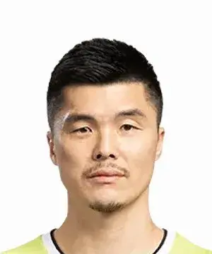 بیوگرافی Kim Young Kwang