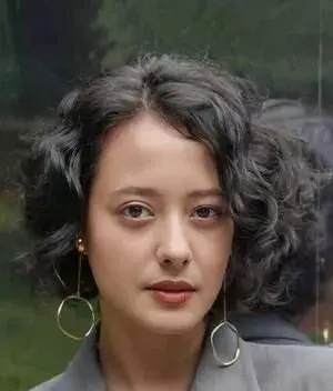 بیوگرافی Urahama Alisa