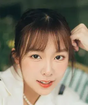 بیوگرافی Loetnamchoetsakun Nannaphas