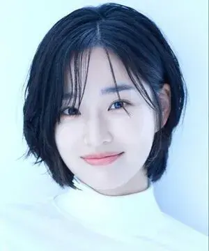 بیوگرافی Bang Hyo Rin