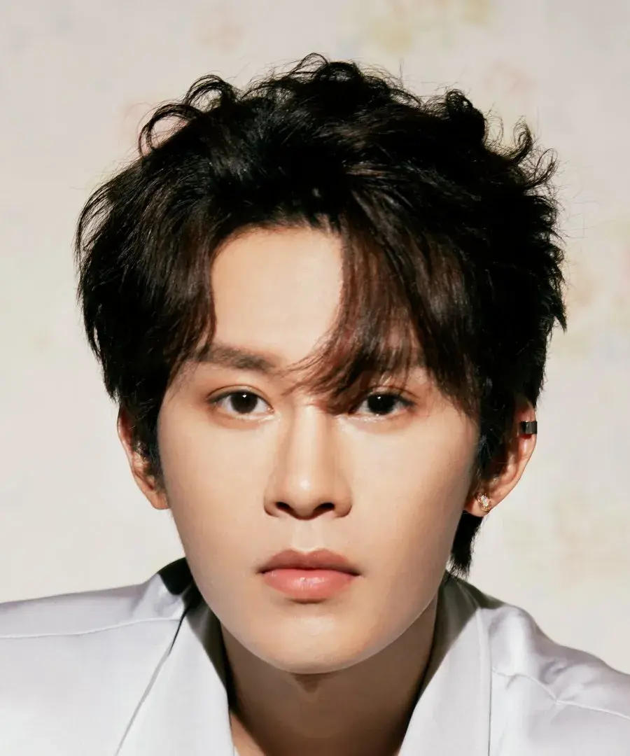 بیوگرافی Chen Jun Yu