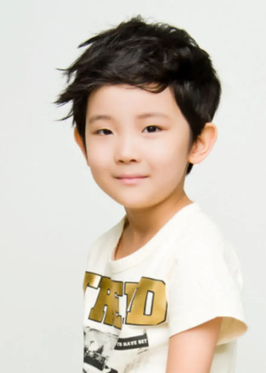 بیوگرافی Lee Hyun Bin