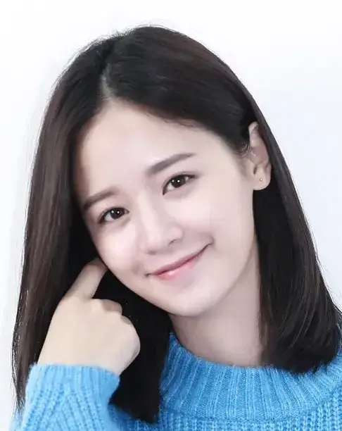 بیوگرافی Yuan Zi Yun