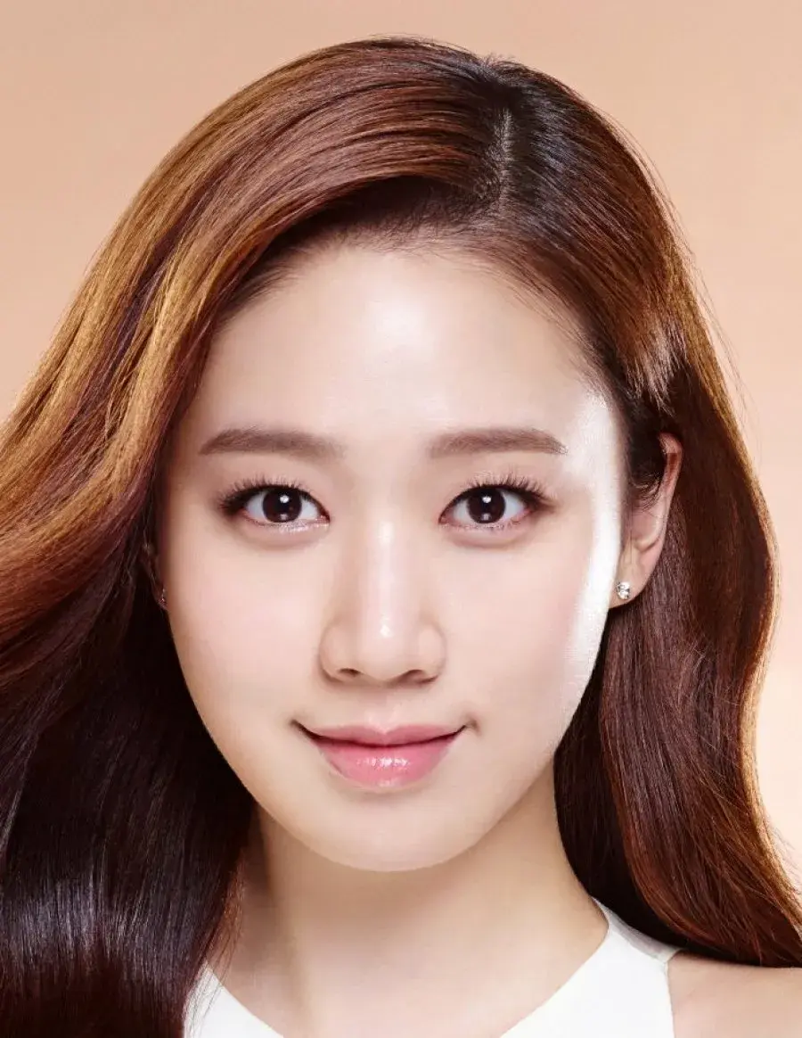 بیوگرافی Go Sung Hee