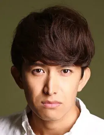 بیوگرافی Li Zhen Dong