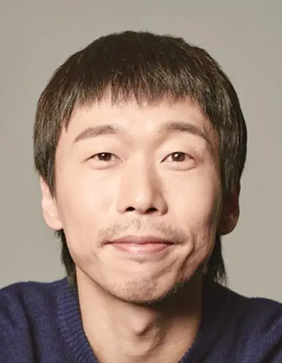 بیوگرافی Yoon Byung Hee