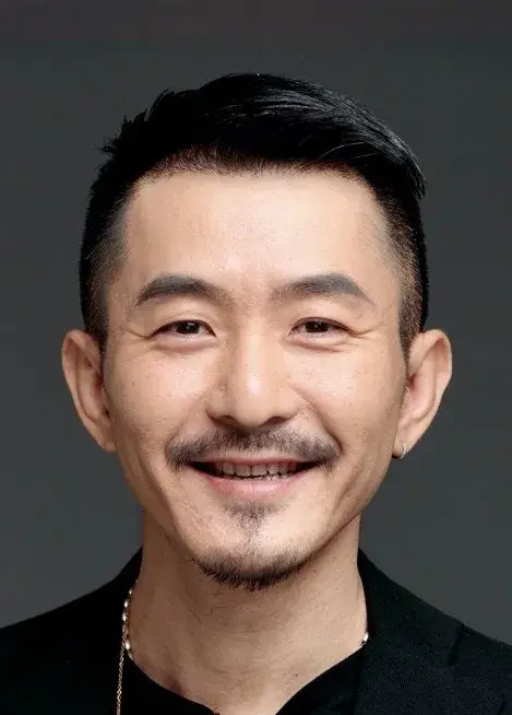 بیوگرافی Sun Yi Li