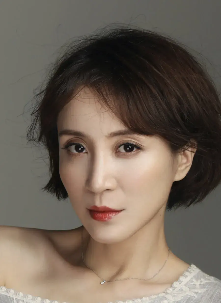 بیوگرافی Li Sha