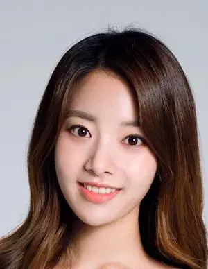 بیوگرافی Lee Hyun Joo