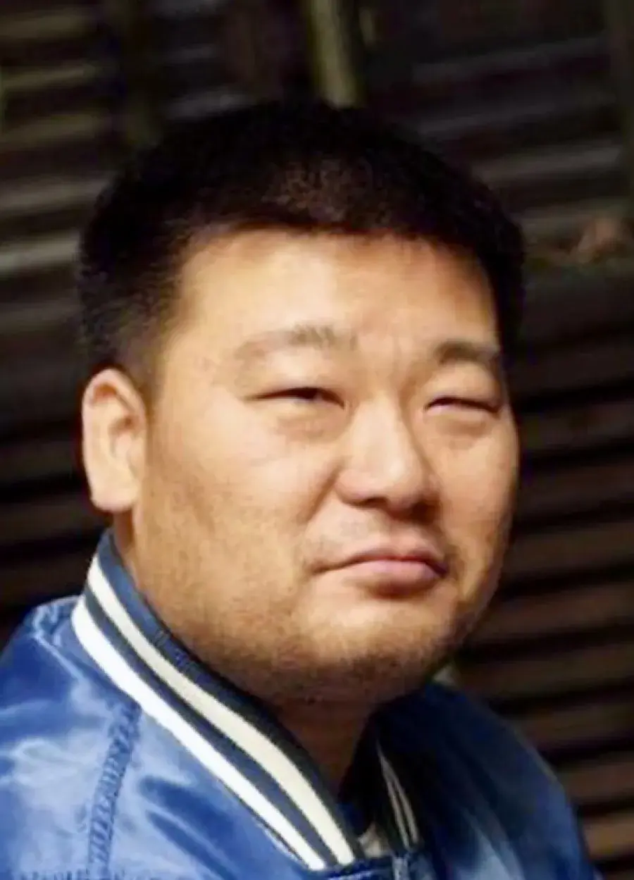بیوگرافی Jo Kyung Hoon