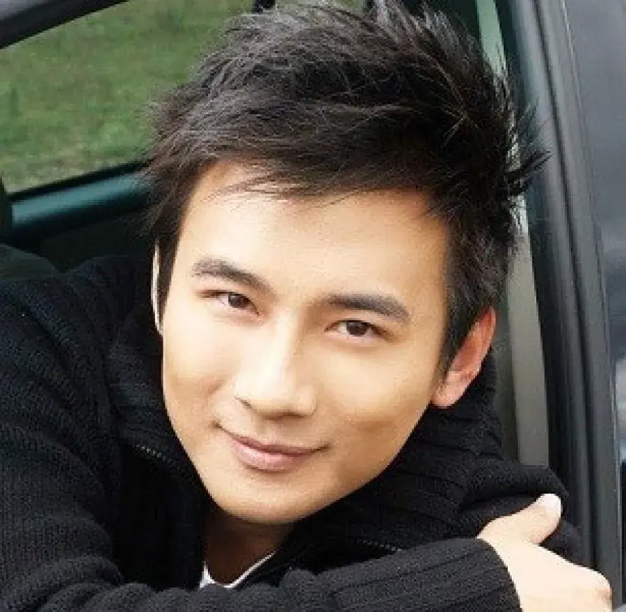 بیوگرافی Li You Wei