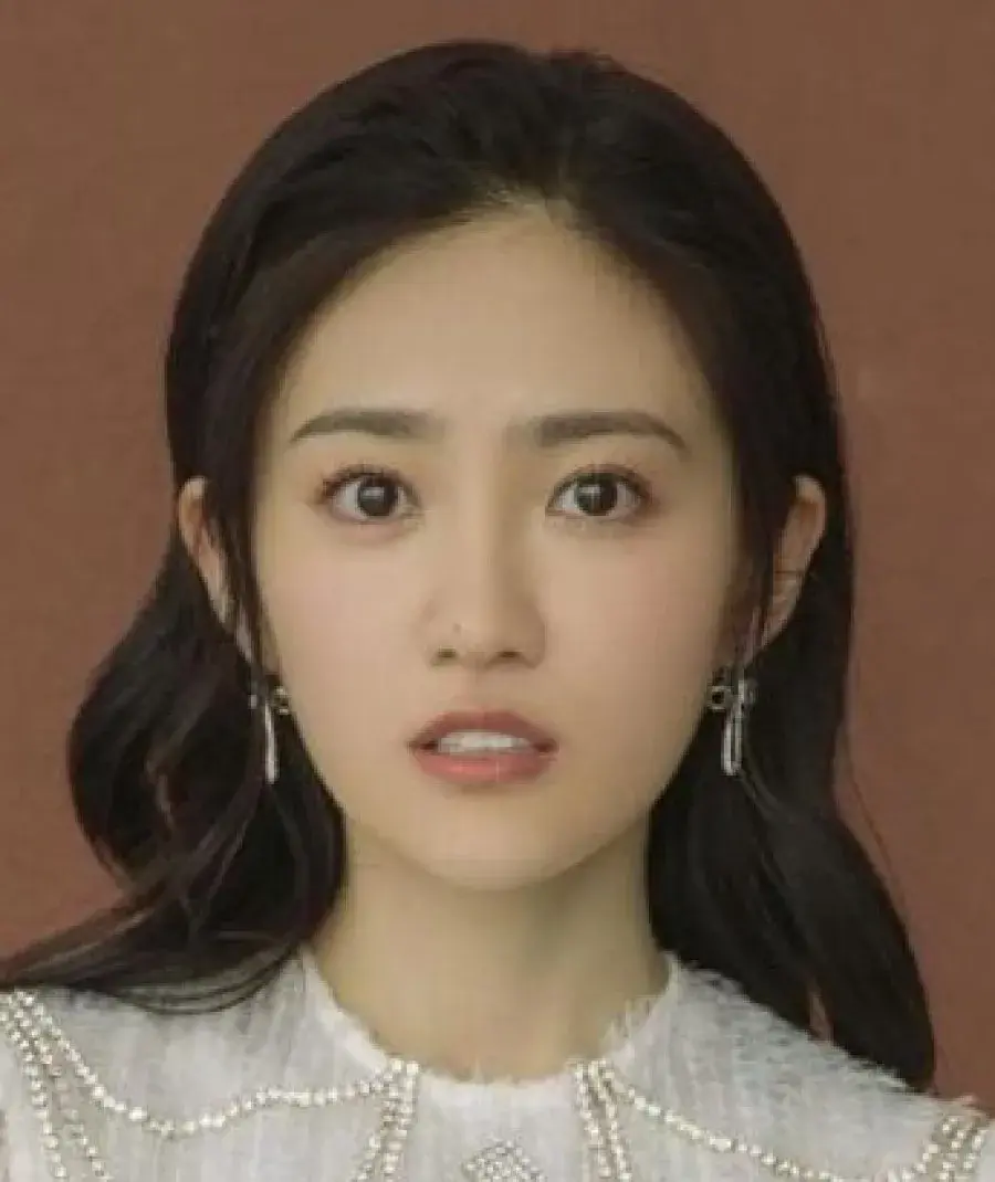 بیوگرافی Tang Melody