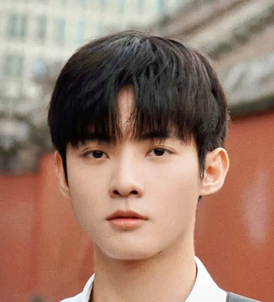 بیوگرافی Xie Hong Xin