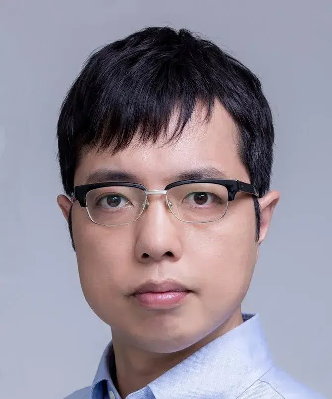 بیوگرافی Komatsu Toshimasa