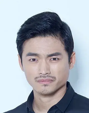 بیوگرافی Kim Chul Yoon