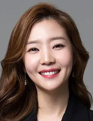 بیوگرافی Shin Da Eun
