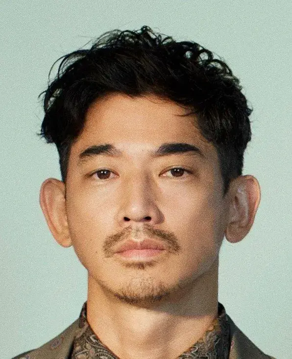 بیوگرافی Nagayama Eita