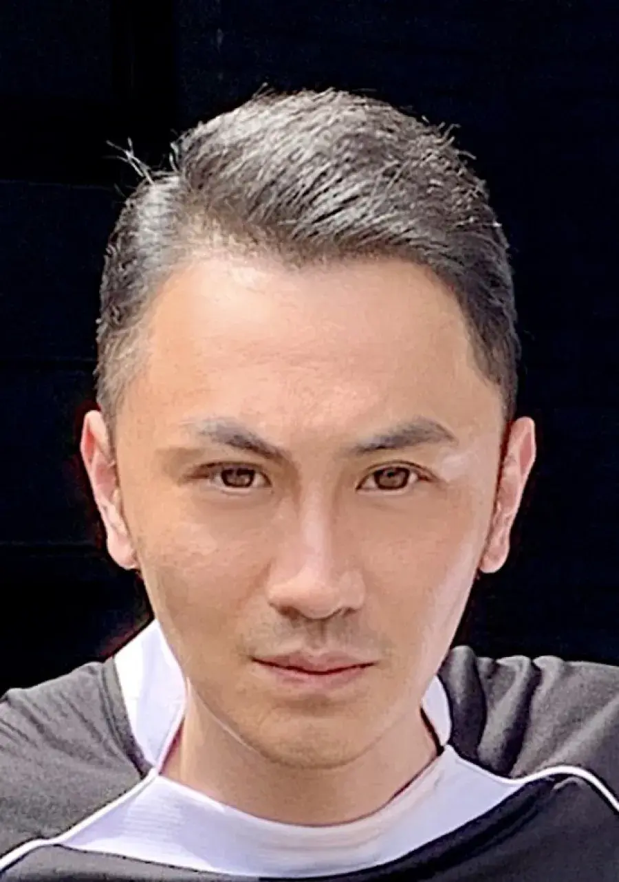 بیوگرافی Wang Xiao Wei