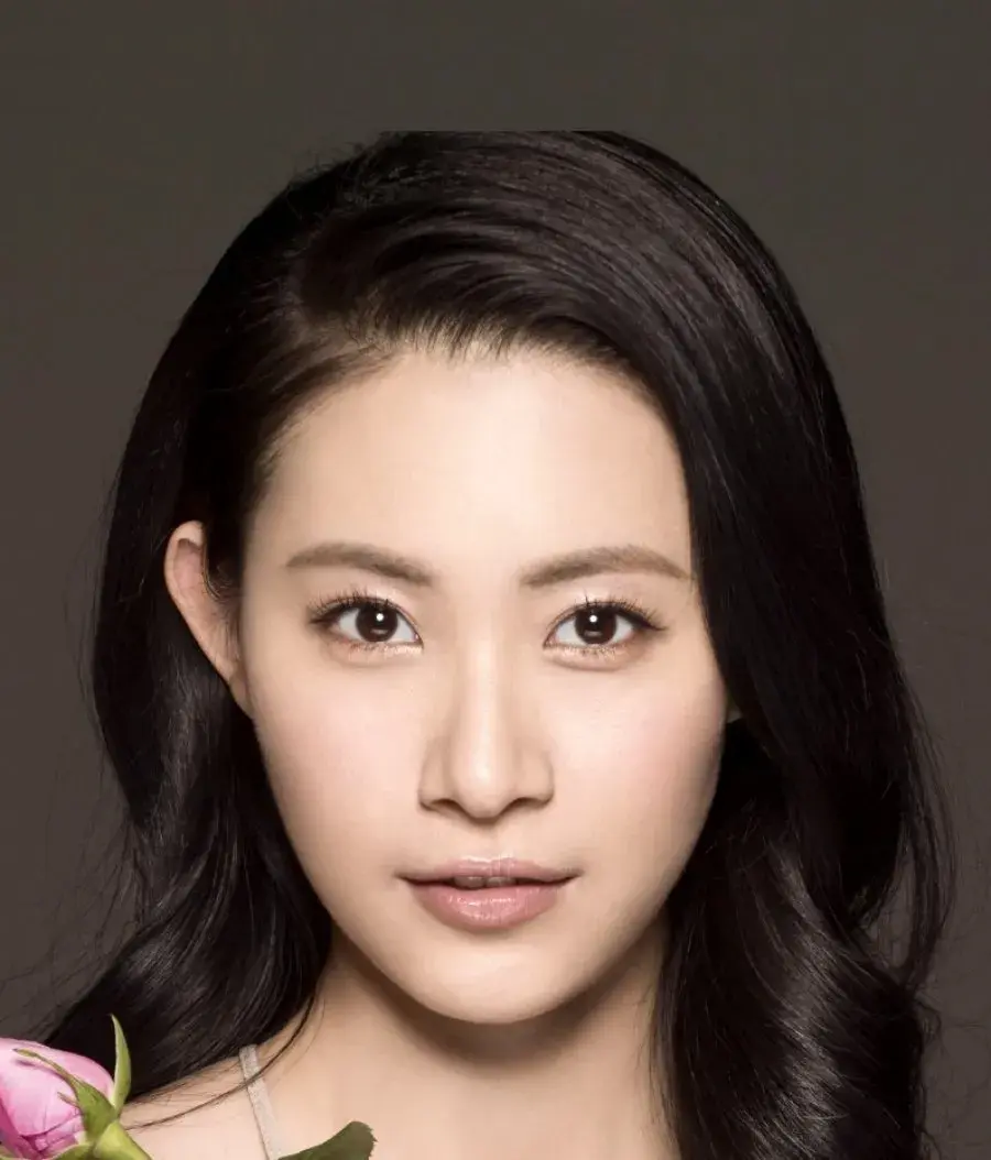 بیوگرافی Song Zi Qiao