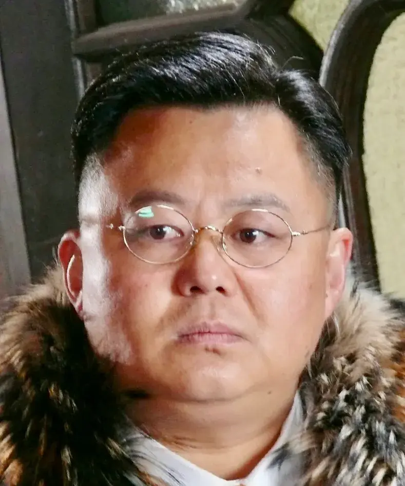 بیوگرافی Li Hong Quan