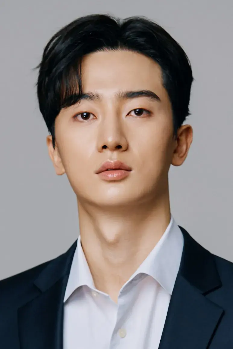 بیوگرافی Kim Joon Kyung