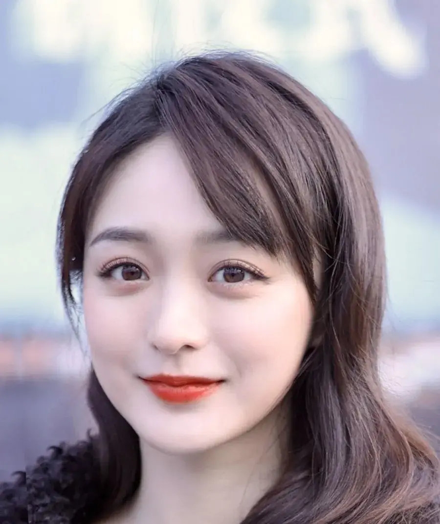 بیوگرافی He Hong Shan