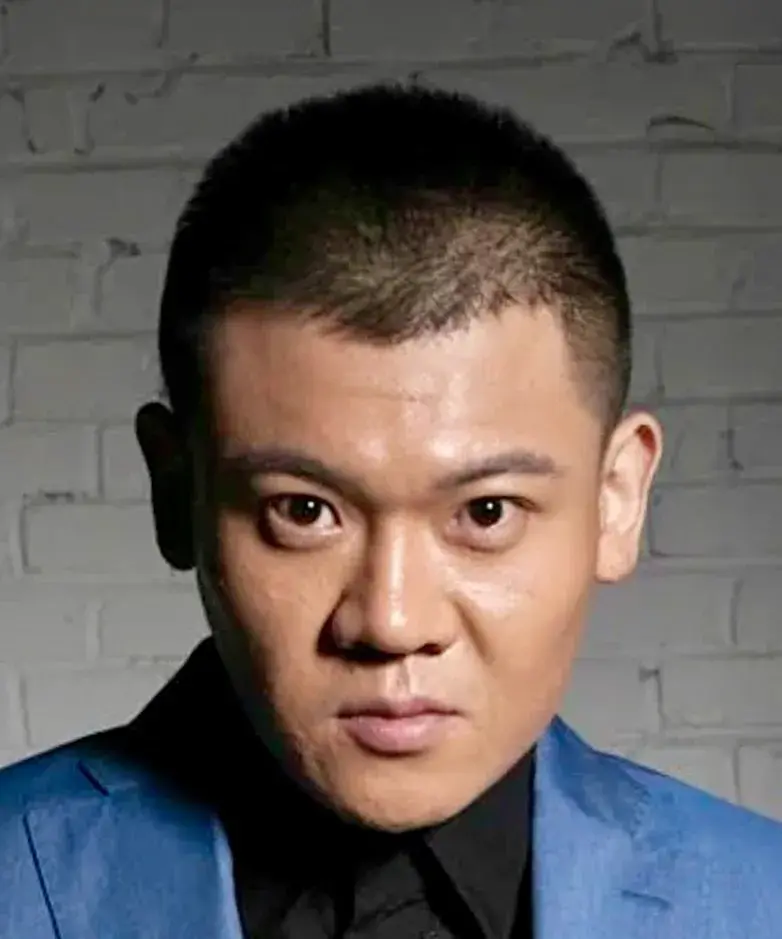 بیوگرافی Jiang Yi Sheng