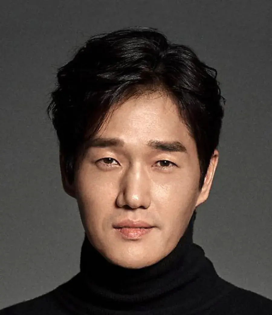بیوگرافی Yoo Ji Tae