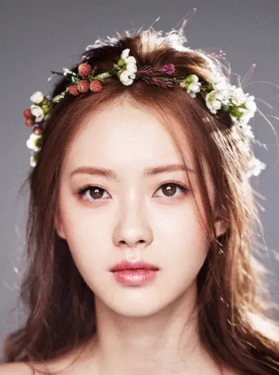 بیوگرافی Go Ah Ra