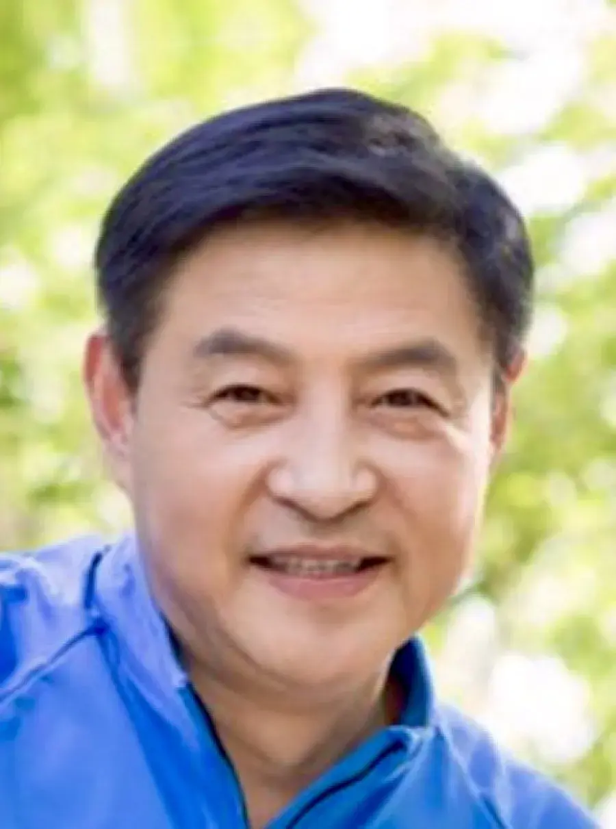 بیوگرافی Sun Lu Hang