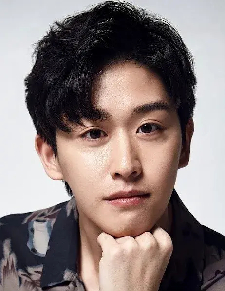 بیوگرافی Kim Woo Hyeok