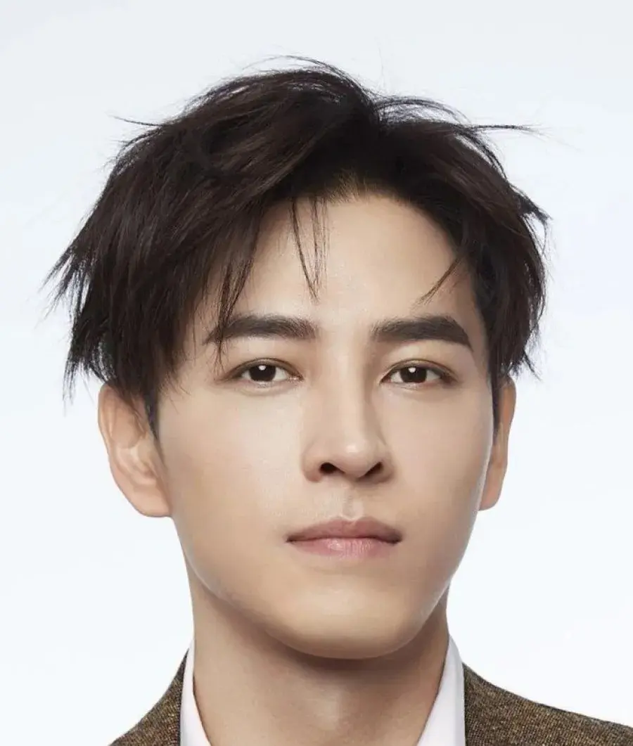 بیوگرافی Hong Yao