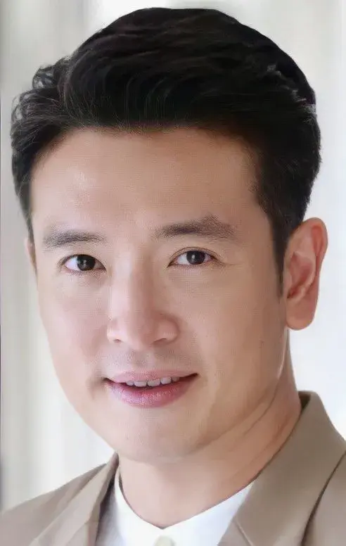 بیوگرافی Hiranyatithi Chatayodom